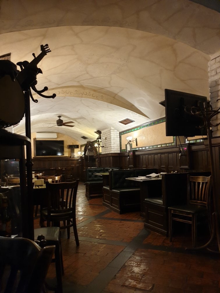 Ale House Център